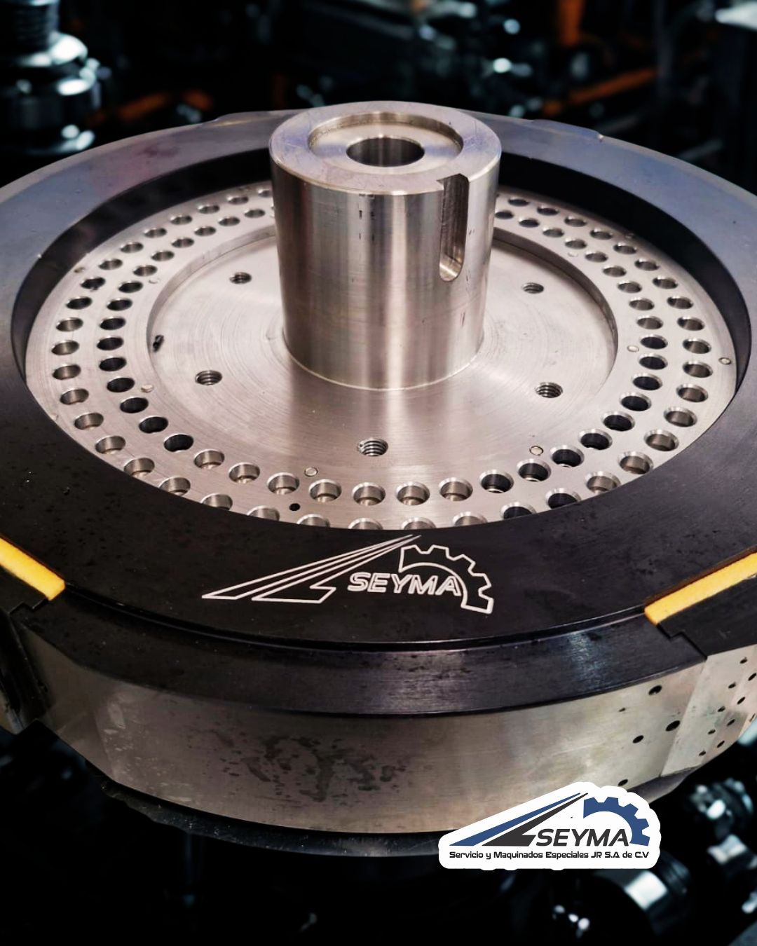 Engrane metálico hecho a la medida